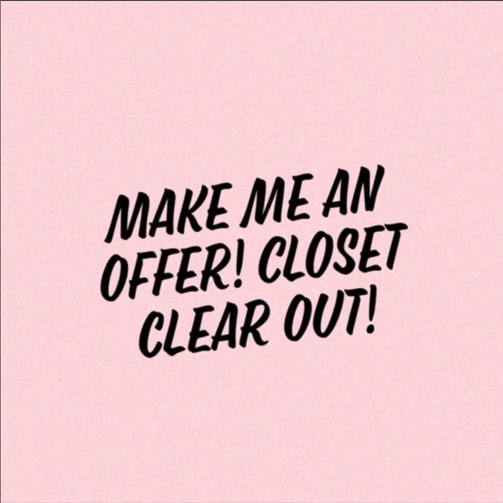 Make an offer, Dolls!